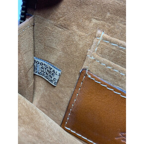 Patricia Nash Brown Tooled Italian Leather Floral  Zip Around Wristlet 8” Wallet - Picture 7 of 7